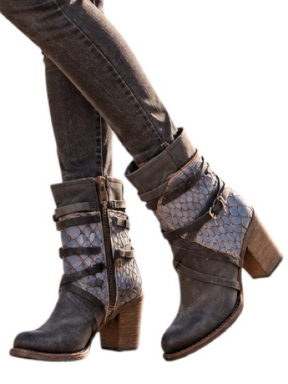 FREEBIRD Baker Navy Multi Leather Ankle Boots Buckle Moto Women’s Size 9